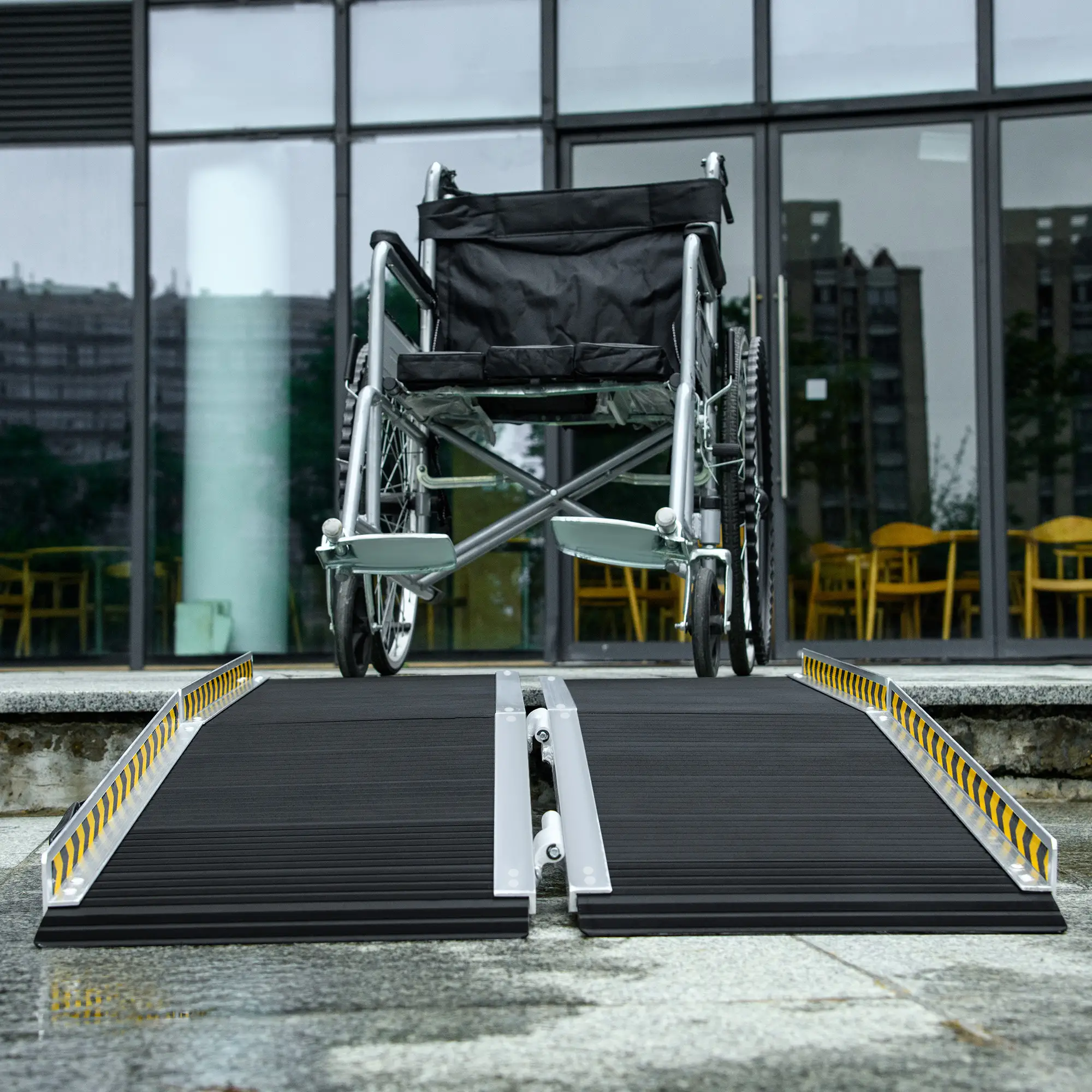 5ft Wheelchair Ramp, Non-Skid PVC, Foldable Aluminium - Image 7