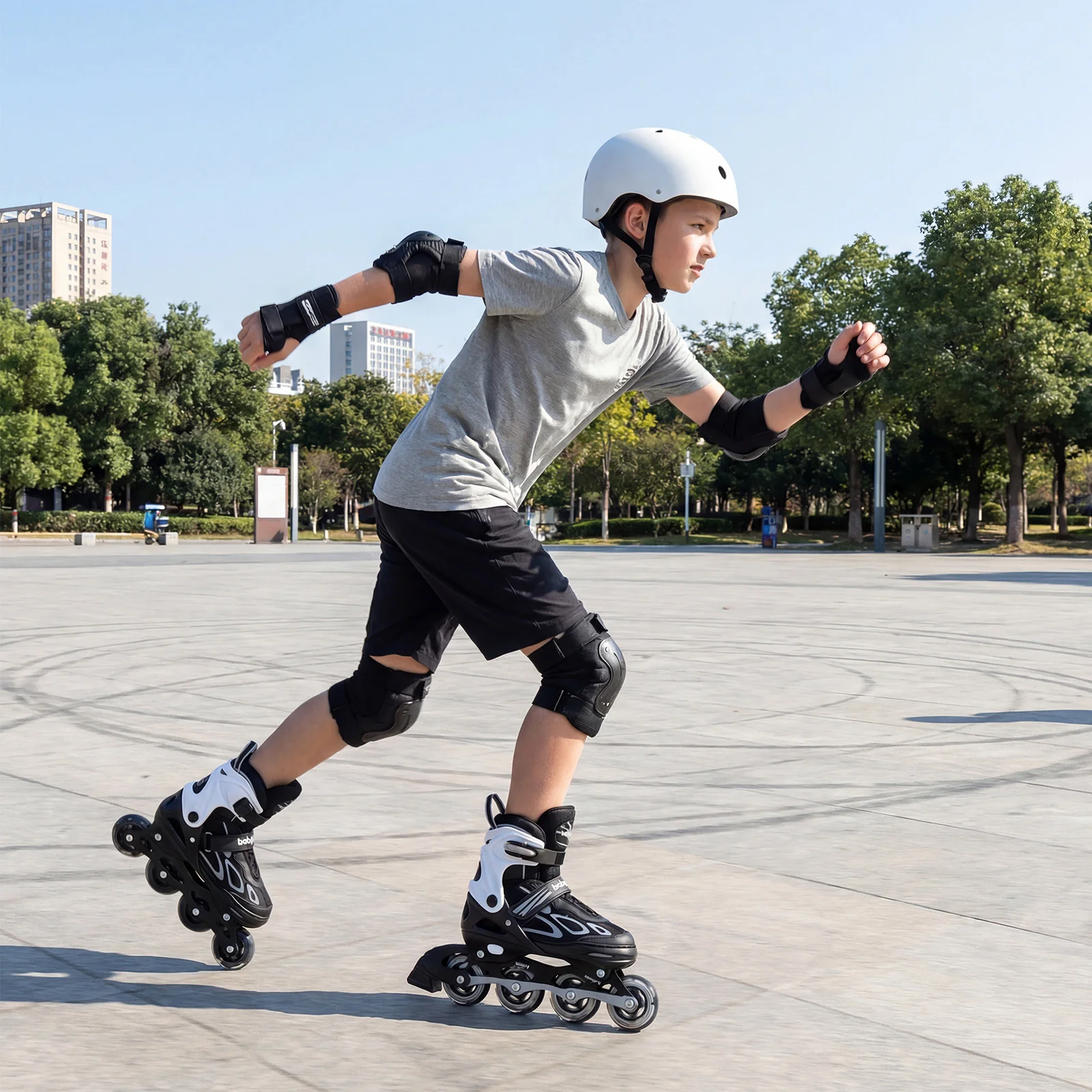 Adjustable Kids' Incline Skates 4 Sizes Adjustable Blade Roller, Black - Image 2
