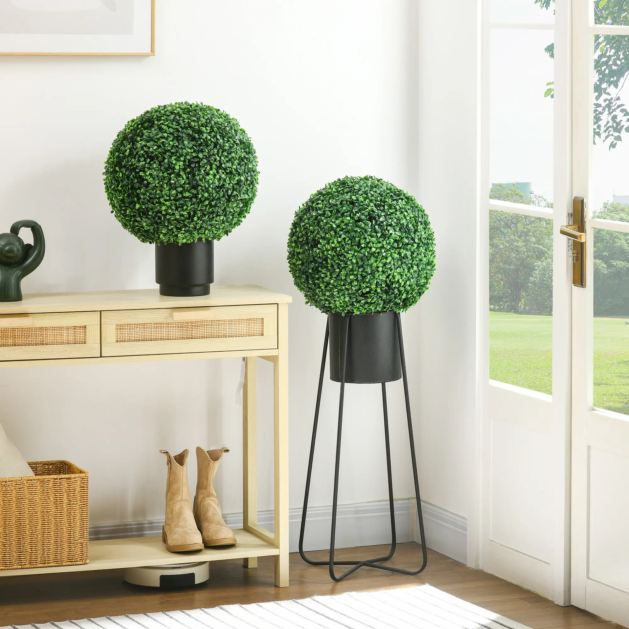 Artificial Tree Boxwood Topiary Balls, 15.7 Inch, 2 Pack - Image 2