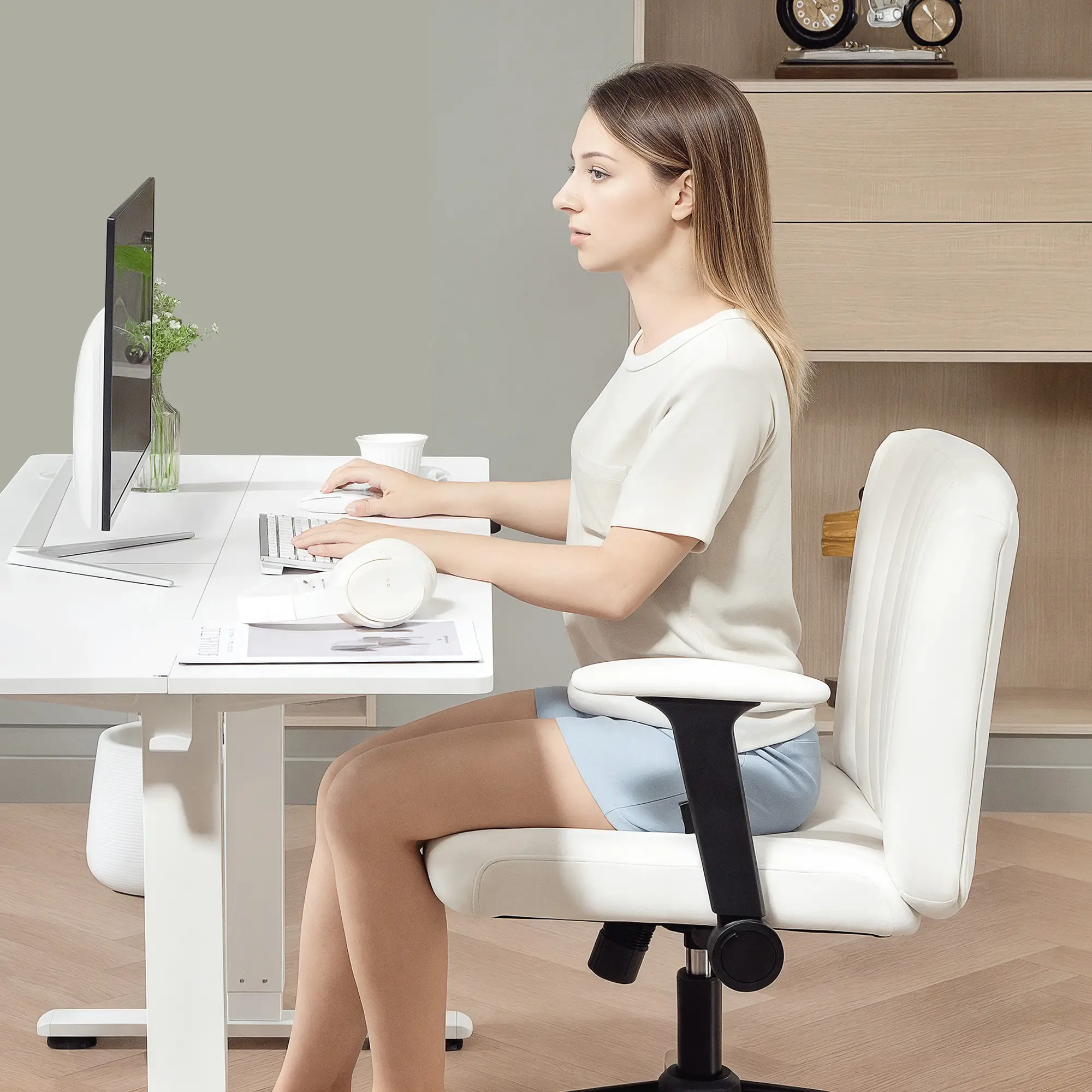 Criss Cross Chair with Flip-up Armrests, Wheels, Adjustable Height, Tilting, Cream White - Image 9