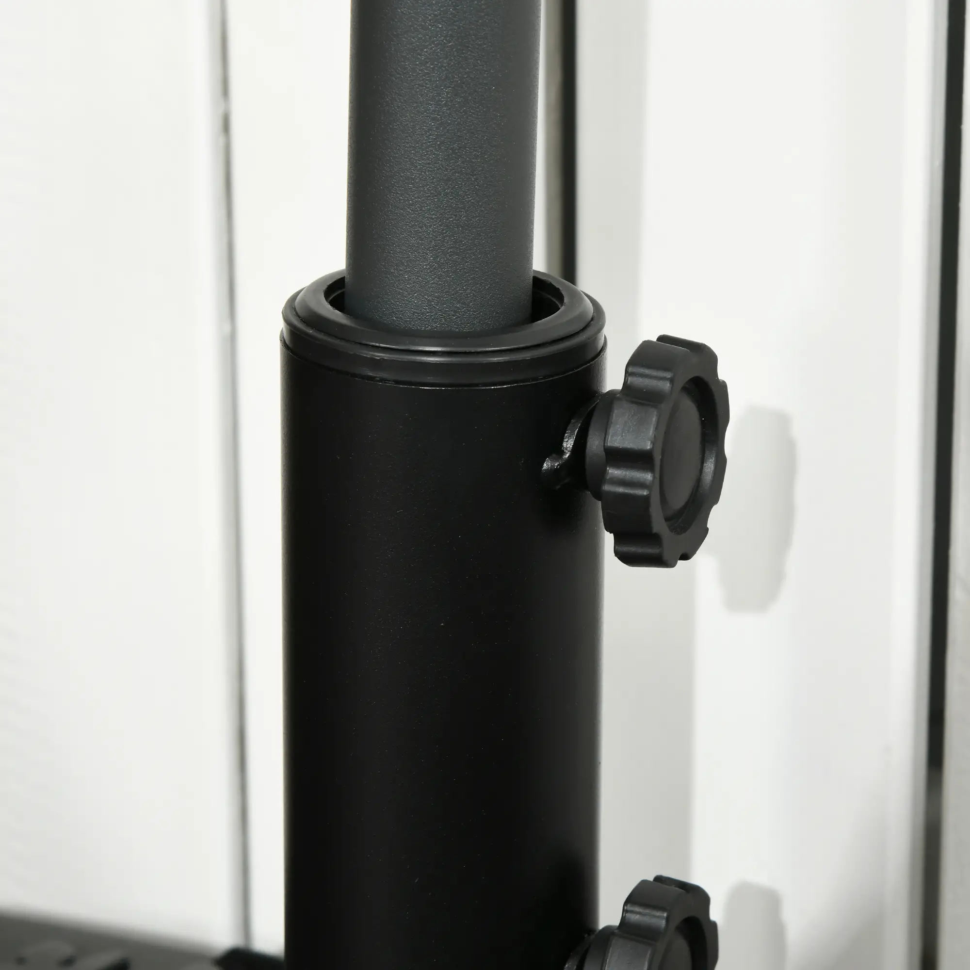 Half Round Umbrella Base, 40lb Water or 46lb Sand, Black - Image 10