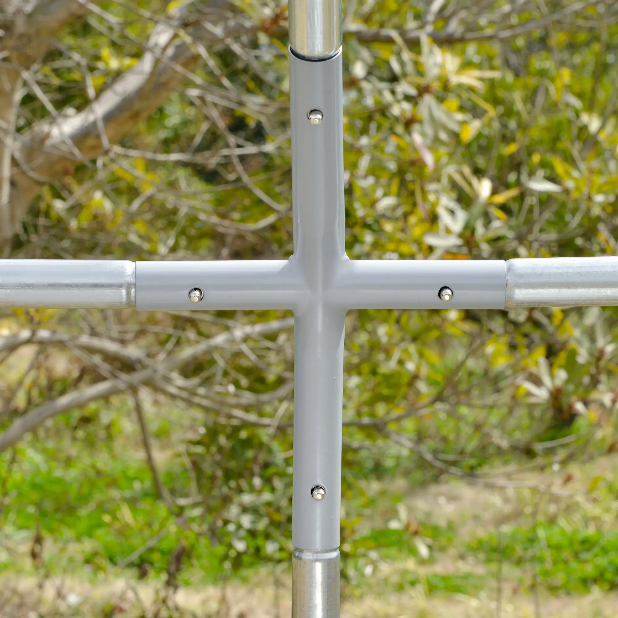 Large Metal Chicken Coop, Walk-in Enclosure, 9.2' x 6.2' x 6.5', Silver - Image 11