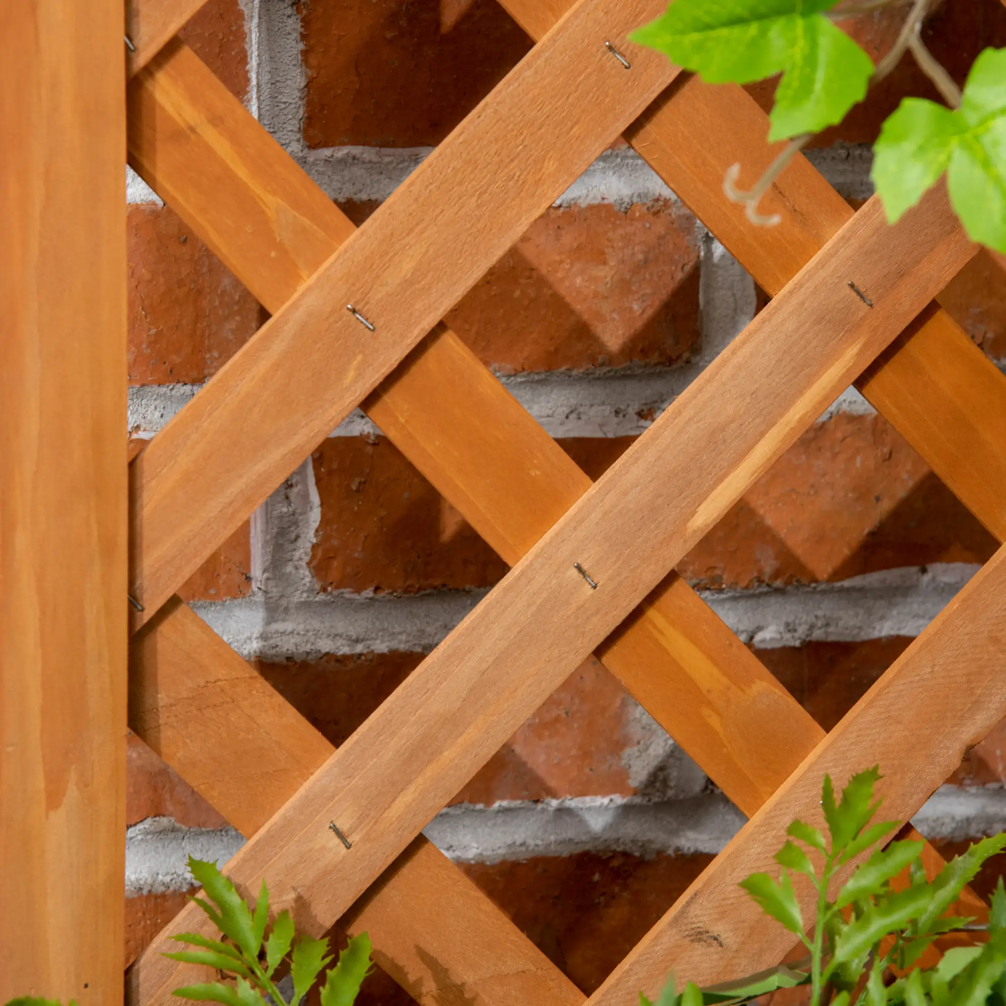 Wooden Raised Garden Bed With Trellis, Outdoor Planter Box For Patio, Balcony - Image 7